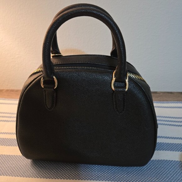 COACH CA202 - SYDNEY SATCHEL GOLD/BLACK - Picture 2 of 5